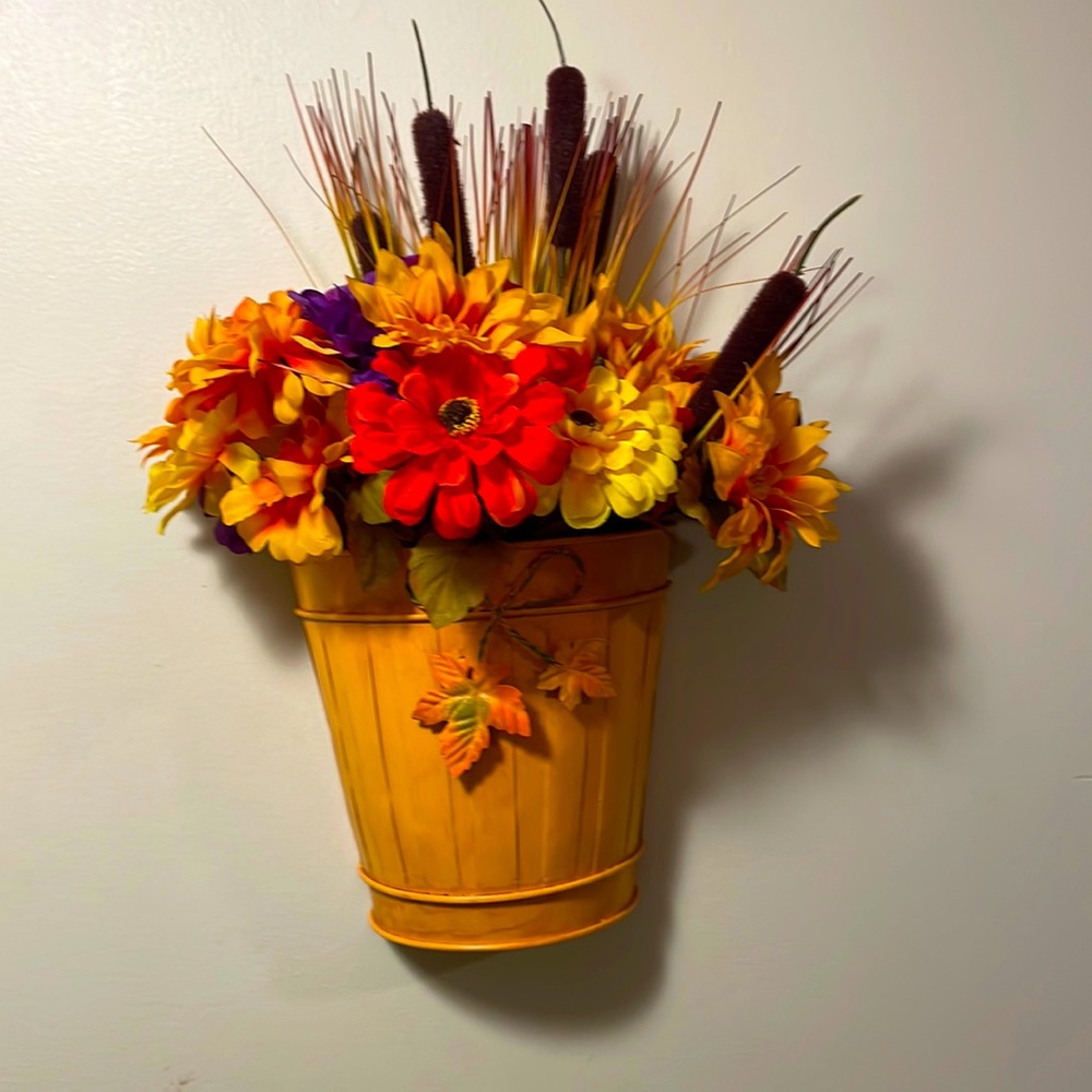Wall decor